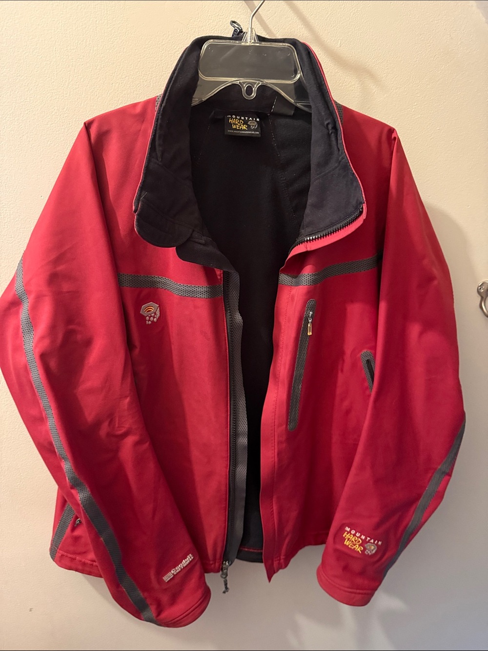 Mountain Hardwear Red & Gray Conduit Softshell Performance Jacket